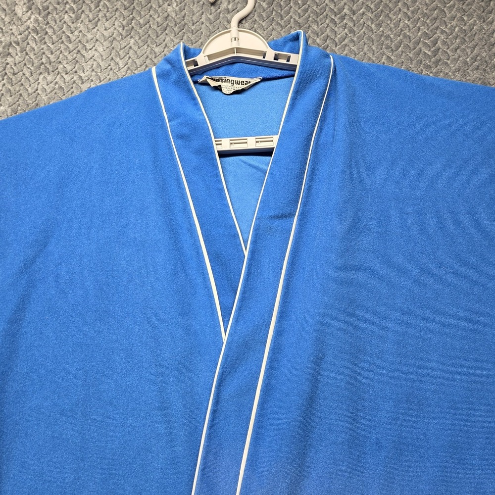 VTG Munsingwear Robe Housecoat Men's One Size Blue Dacron Polyester Made‎ In USA